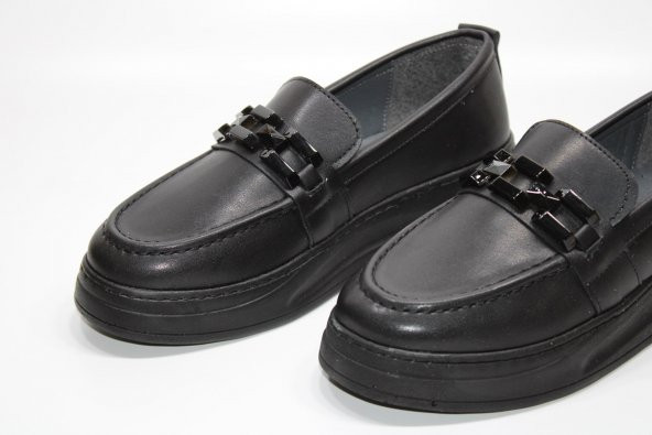 CASSO ORTOPEDİK YÜKSEK TABAN BAĞSIZ KOLAY GİYİM ZİNCİR TOKA DETAY KADIN GÜNLÜK CASUAL AYAKKABI - 4