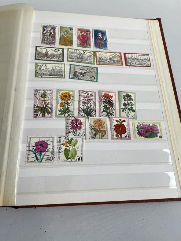 Almanya Pul Koleksiyonu Albümü 1970 Adet - Yabancı Pul A-012 - 4
