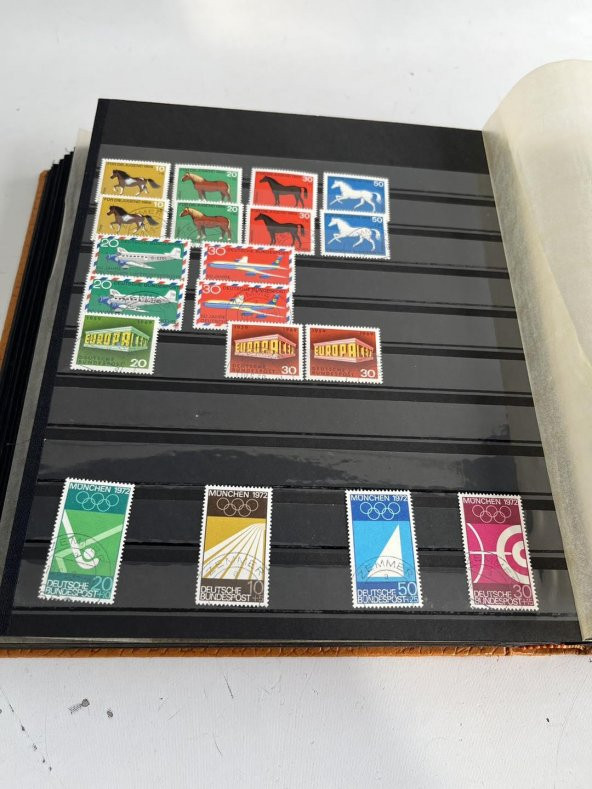 Avrupa Pul Koleksiyonu Albümü 640 Adet - Yabancı Pul A-004 - Resim 11