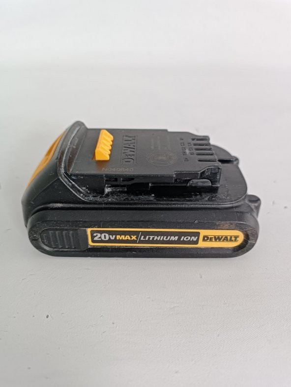 Dewalt 20V 1.3Ah Li-ion Akü DCB207 2.El - 5