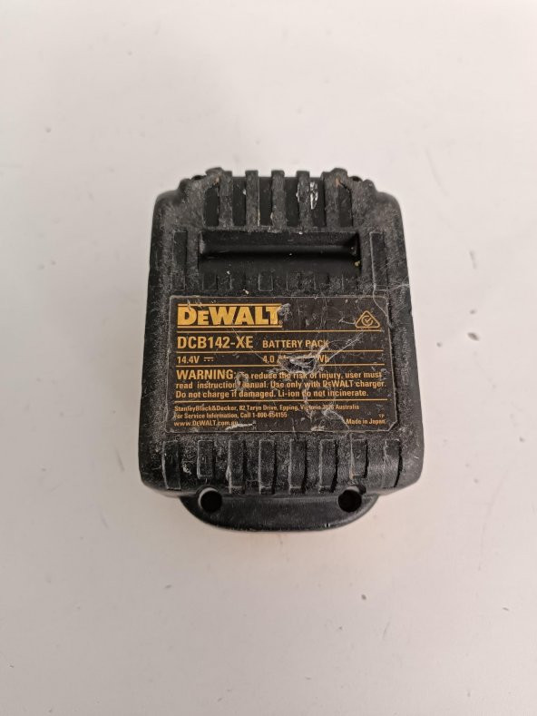 Dewalt 14.4V 4.0Ah Li-ion Akü DCB142XE 2.El - 4