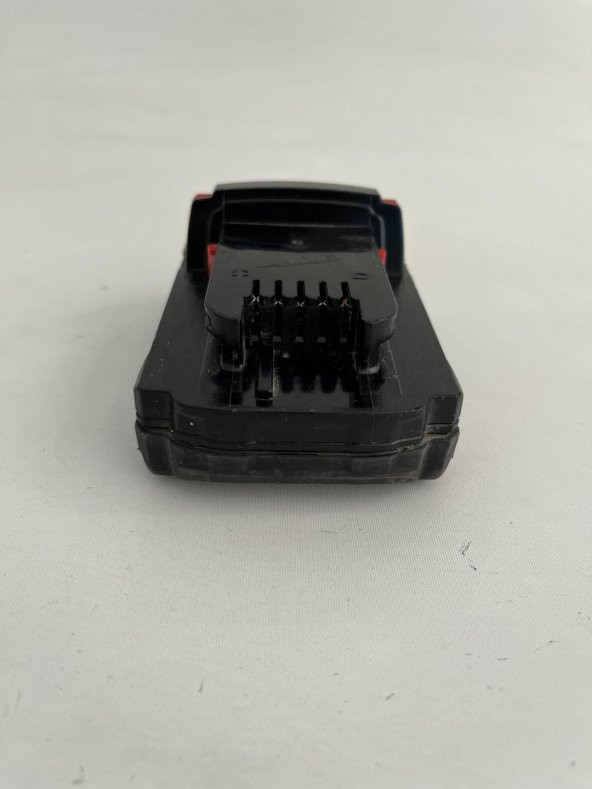 Milwaukee 18V 1.5Ah Li-ion Akü 48111815 2.El - 4