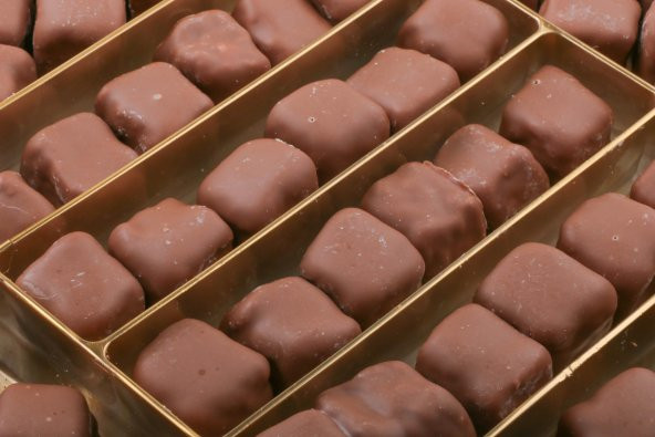 Haluk Aydın Kuruyemiş Antep Fıstıklı Çikolata Kaplı Lokum 480 Gr - 3