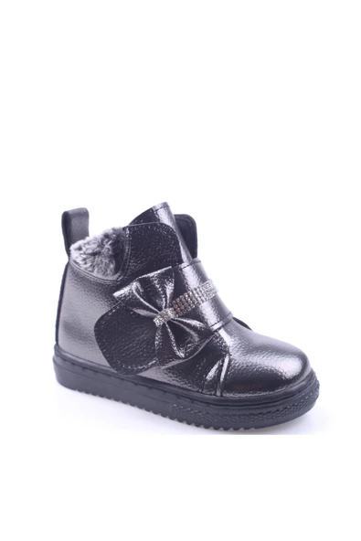 Papuç Sepeti 2519 Kız Bebek Kaymaz Taban Rugan Bot ürün görseli 1