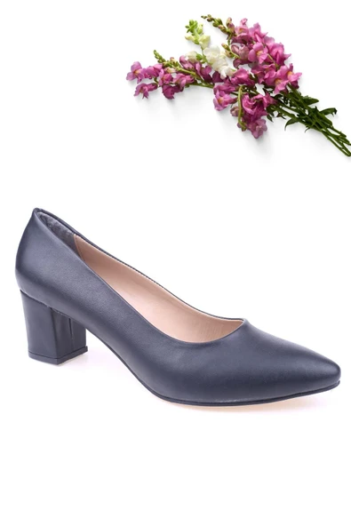 Ceylan CV100 Kadın Günlük 6 cm Topuklu Cilt Ayakkabı - Resim 2