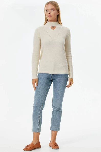 Damla Yaka İnci Detaylı Triko Kazak - Kemik - Resim 3