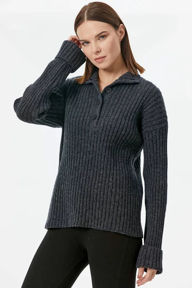 Yarım Balıkçı Yaka Düğmeli Kazak - Antrasit ürün görseli 1