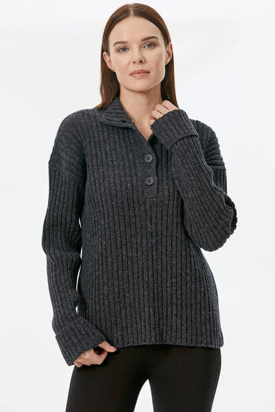 Yarım Balıkçı Yaka Düğmeli Kazak - Antrasit - Resim 2