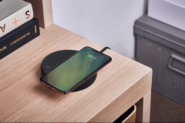 Lexon Oslo Energy + Kablosuz Şarj Cihazı ve Bluetooth Hoparlör Siyah - 4