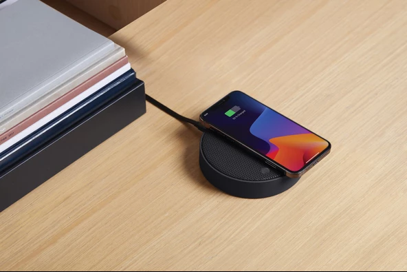 Lexon Oslo Energy + Kablosuz Şarj Cihazı ve Bluetooth Hoparlör Siyah - 6