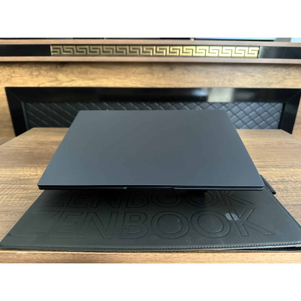 Asus Zenbook 14 OLED UX3402ZA-KM501W İKİNCİ EL GARANTİLİ Intel Core i5 1240P 16GB 512GB SSD Irıs Xe W11 Home 14" - 4