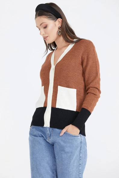 Kadın Renkli Cepli Triko Hırka - Taba - Resim 2