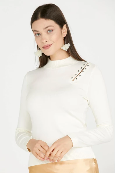 Omuz Aksesuarlı Triko Kazak - Kemik - Resim 2