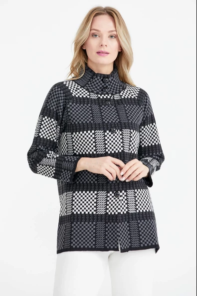Dik Yaka Düğmeli Dama Desenli Triko Hırka - Siyah - 2
