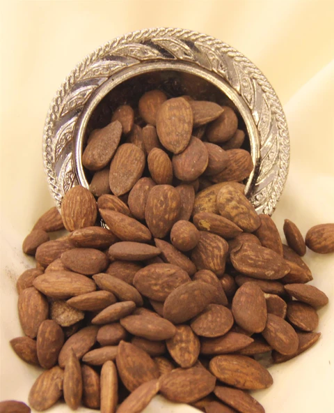 Badem İçi Kavrulmuş (Kg) ürün görseli 1