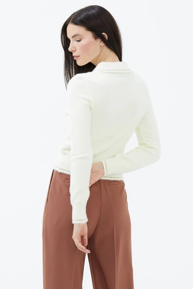 Polo Yaka Patlı Düğmeli Triko Kazak - Kemik - Resim 3