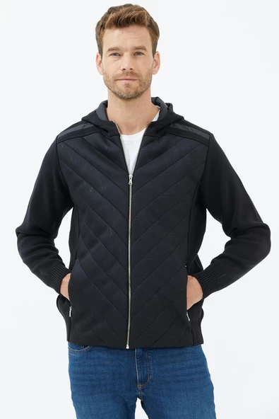 Kapüşonlu Fermuarlı Kapitone Triko Mont - Siyah - Resim 3