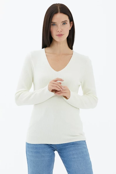 V Yaka Basic Triko Kazak - Ekru ürün görseli 1