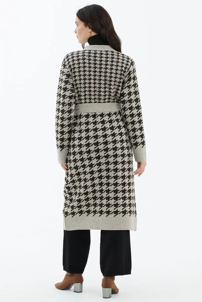 Kazayağı Desenli Uzun Kemerli Triko Hırka - Vizon - Resim 5