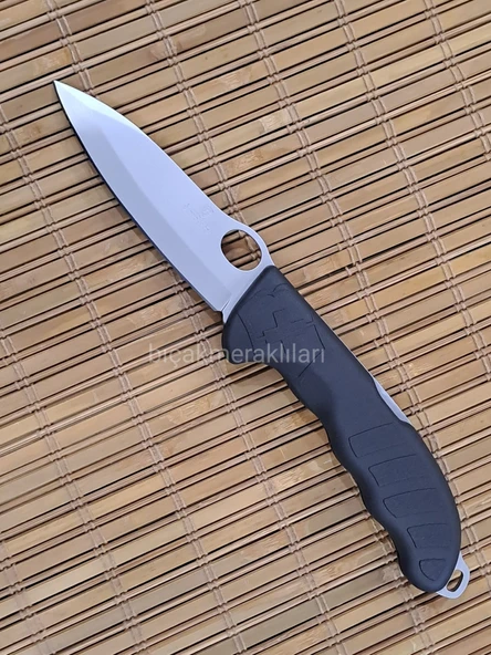 Victorinox 0.9411.M3B1 Hunter Pro Siyah Tek El Çakı