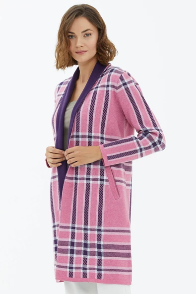 Şal Yaka Ekose Desenli Triko Hırka - Pembe - Resim 3