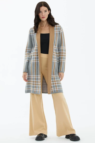 Şal Yaka Ekose Desenli Triko Hırka - Gri - Resim 2