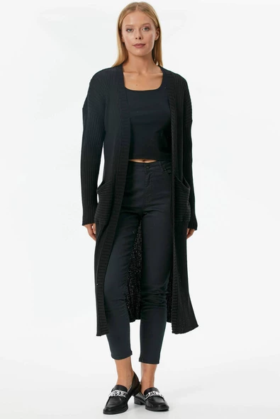 Oversize Uzun Triko Hırka - Siyah - Resim 3