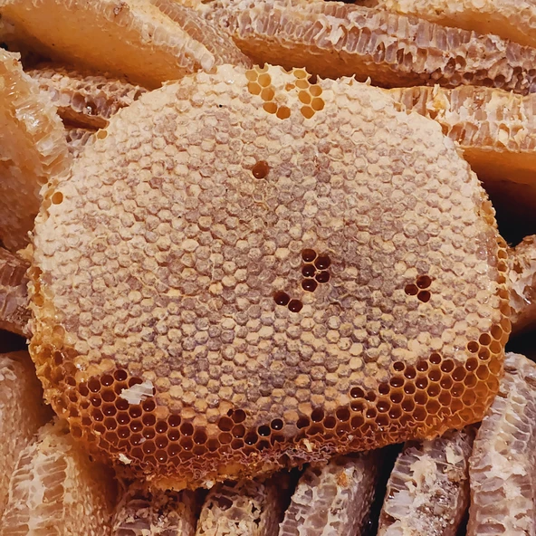 Bitlis Yerli Karakovan Balı 1.Sınıf 1 Kg ürün görseli 1