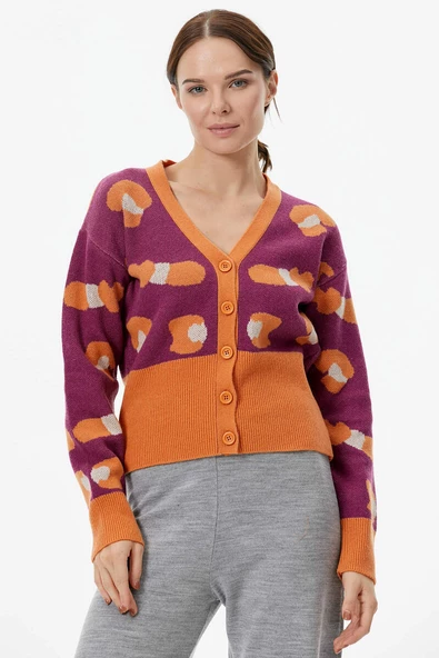 Renkli Desenli Düğmeli Triko Hırka - Taba - Resim 2