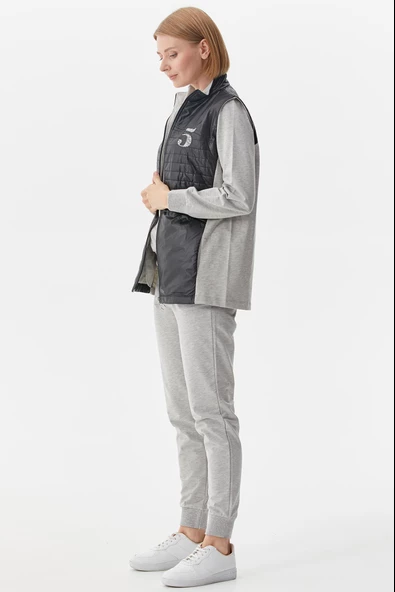 Kapitone Yelekli Üçlü Eşofman Takım - Gri - Resim 4