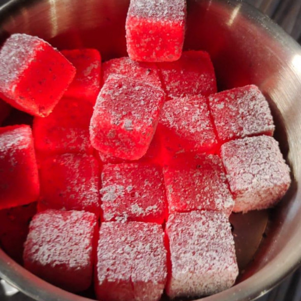 Coco Night (TANITIM FİYATI) 1kg Hindistan cevizi küp nargile kömürü 27mm - 6