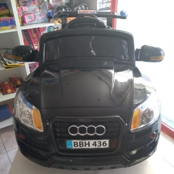 Siyah Audi Akülü Araba - 4