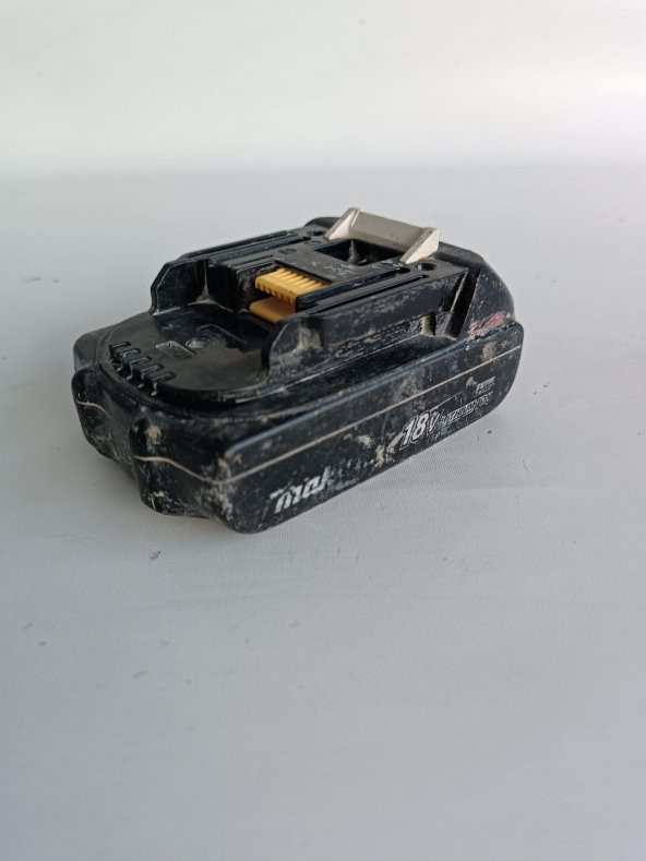 Makita 18.0V 1.3Ah Li-ion Akü BL1815 2.El - 2