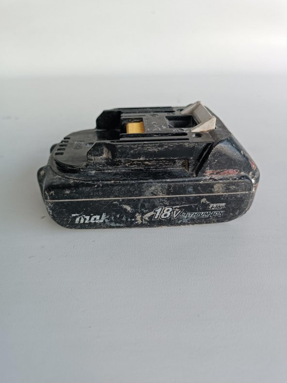 Makita 18.0V 1.3Ah Li-ion Akü BL1815 2.El - 5
