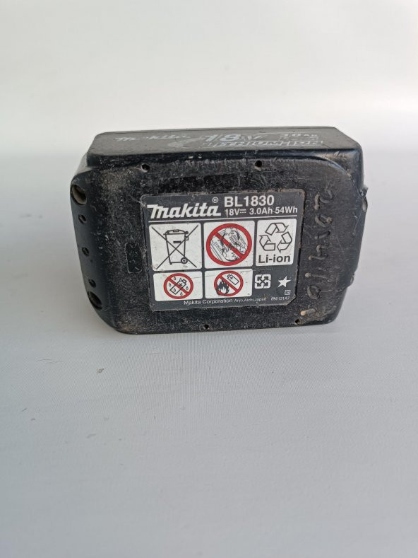 Makita 18.0V 3.0Ah Li-İon Akü Bl1830 2.El - 3