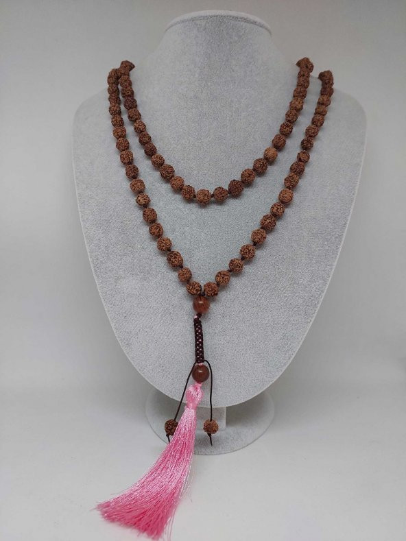 Rudraksha Tohumlu Pembe Püsküllü 108lik Ara Düğümlü El Yapımı Mala Kolye ürün görseli