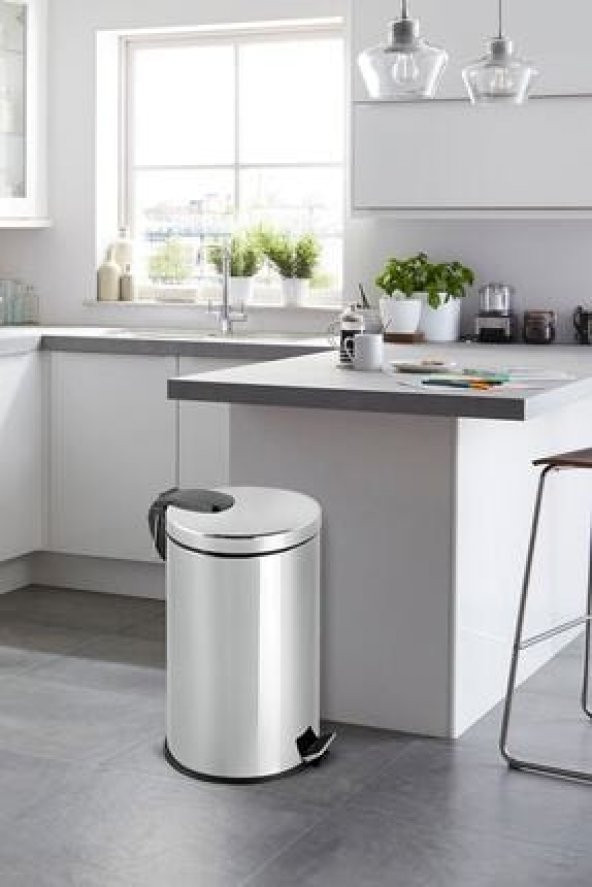 BySevil SistemTemizlik Paslanmaz Metal Pedallı Çöp Kovası 40 Lt  Restoran Park Bahçe Ofis - 2