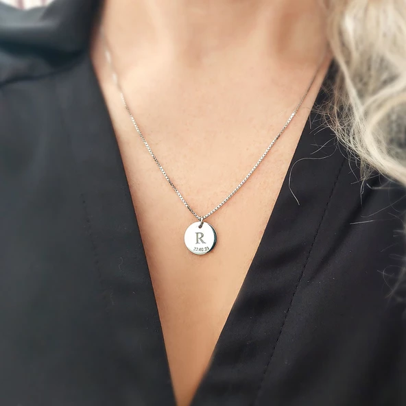 Vaoov 925 Ayar Gümüş Harfli Plaka Küp Zincir Kolye - Resim 2