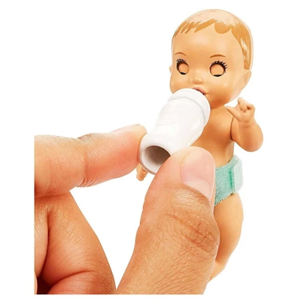 Barbie Bebek Bakıcılığı Oyun Seti - Uyku Temalı - Açık Tenli Bebek HJY33 - 5