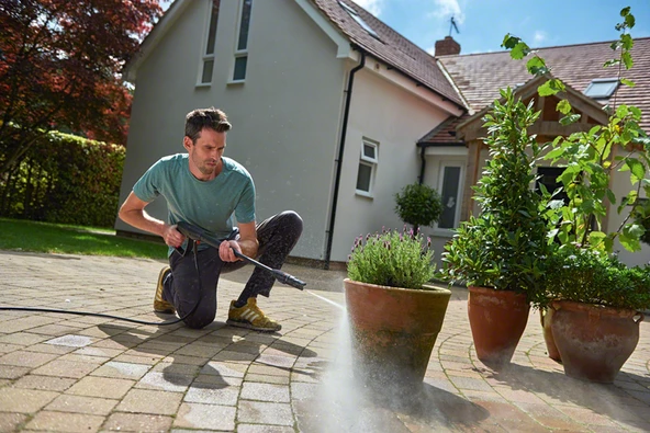 Bosch UniversalAquatak 125 Yüksek Basınçlı Yıkama Makinesi - 4