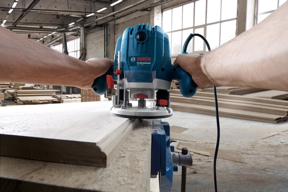 Bosch Professional GOF 130 Freze Makinesi - 4