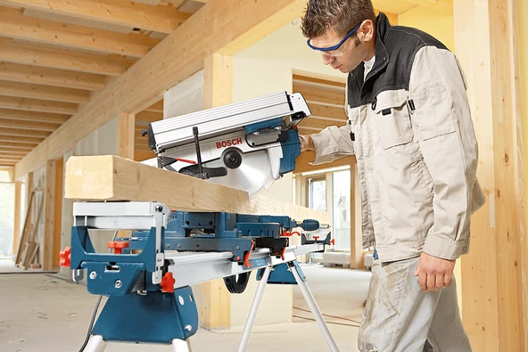 Bosch Professional GTM 12 JL Gönye Kesme Makinesi - 2