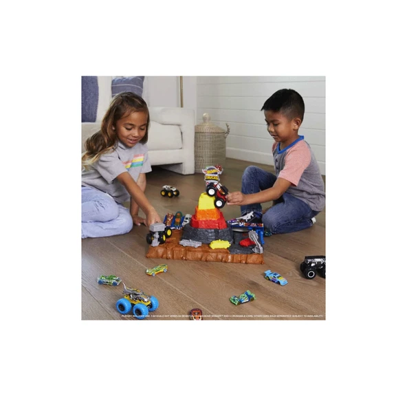HNB96 Monster Trucks Muhteşem Çarpışma Arenası - 3