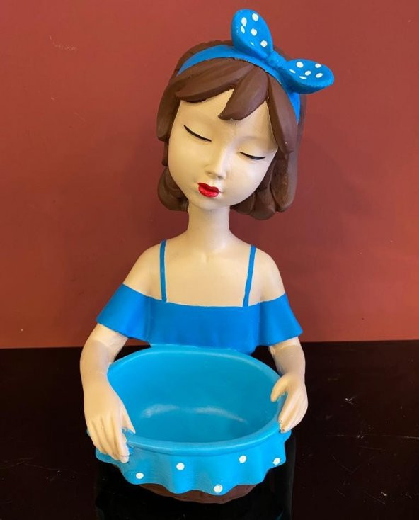 SEPETLİ KIZ BİBLO ürün görseli