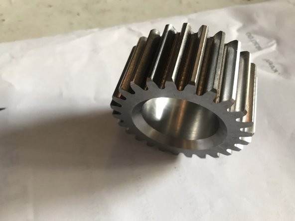 MF 135 - 240 DEVON Krank Dişlisi - 2