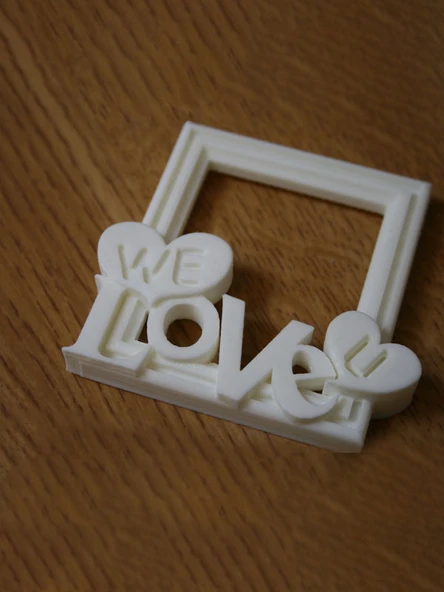 We Love U Yazılı Fotoğraf Çerçevesi 3 ürün görseli