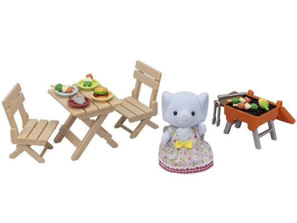 Sylvanian Families Barbekü Piknik Fil Kız Oyun Seti