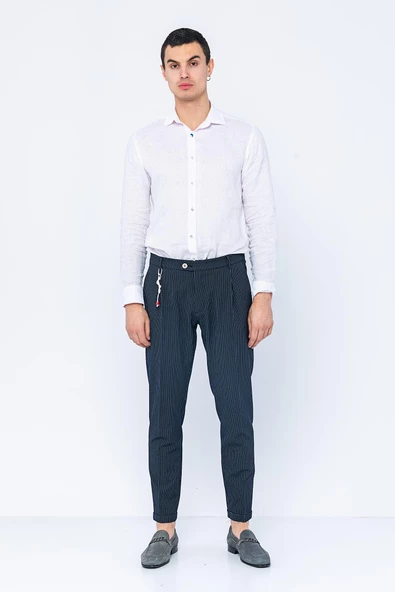 Erkek Çizgili Pileli Düğmeli Fermuarlı Aksesuar Detaylı Bürümcük Kumaş Rahat Pantolon - 10
