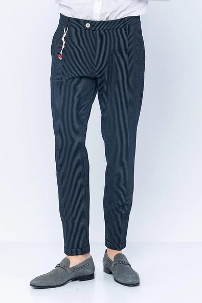 Erkek Çizgili Pileli Düğmeli Fermuarlı Aksesuar Detaylı Bürümcük Kumaş Rahat Pantolon - 9