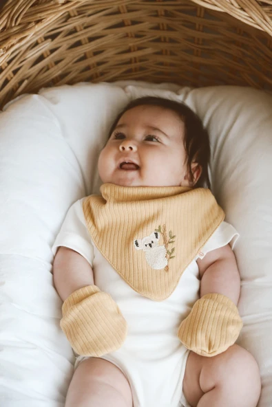 3lü Nakışlı Önlük Model 1 - 4